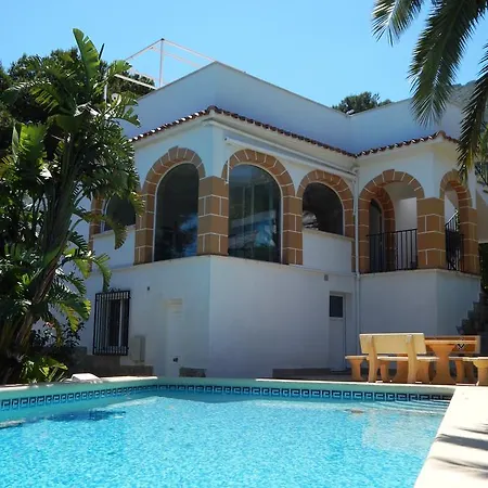 Magnolia Villa